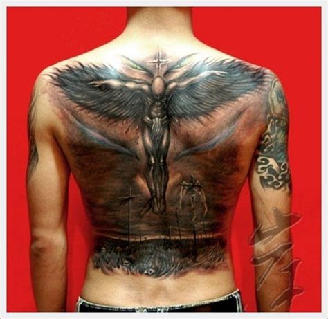 58 ottime idee su Tatuaggio sulla schiena